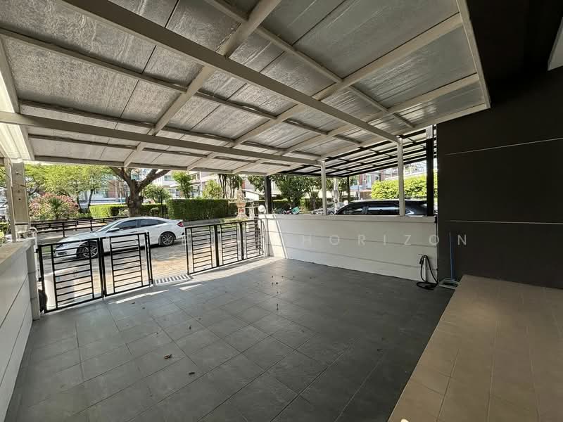 Townplus On Nut, Bangkok, On Nut - Ladkrabang Road, Lat Krabang, Lat Krabang, Bangkok, 3 Bedrooms, 150 sqm, Townhouse For Rent, by Eastblue Horizon, 500203646 - DDproperty.com