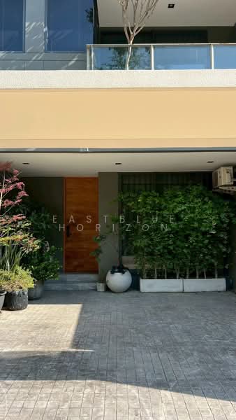 Ther Ladprao 93, Bangkok, Lat Phrao Road, Khlong Chaokhun Sing, Wang Thonglang, Bangkok, 4 Bedrooms, 247 sqm, Townhouse For Sale, by Eastblue Horizon, 500203666 - DDproperty.com
