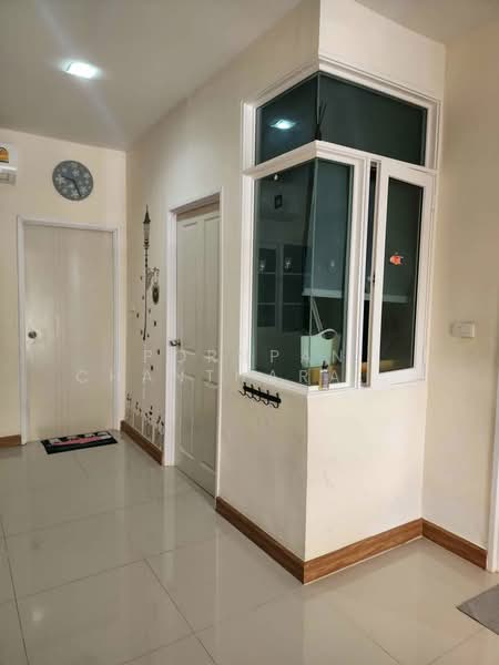 Golden Town Onnut-Pattanakarn, Bangkok, 199 Soi On Nut 65 Yeak 14, Prawet, Prawet, Bangkok, 4 Bedrooms, 134 sqm, Townhouse For Sale, by Pornpan Chantharakasemchai, 500203667 - DDproperty.com