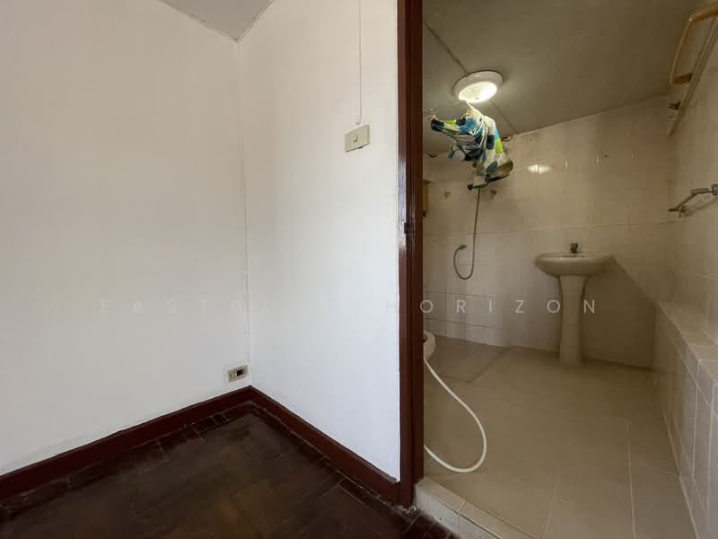 House Area Ramintra, Bangkok, Tha Rang, Bang Khen, Bangkok, 5 Bedrooms, 288 sqm, Single Detached House For Sale, by Eastblue Horizon, 500203687 - DDproperty.com