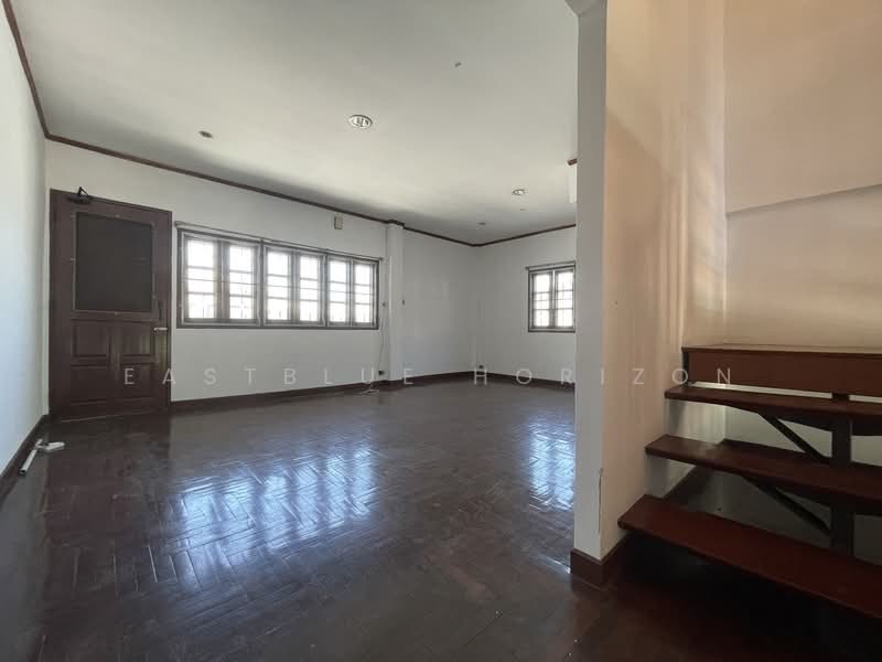 House Area Ramintra, Bangkok, Tha Rang, Bang Khen, Bangkok, 5 Bedrooms, 288 sqm, Single Detached House For Sale, by Eastblue Horizon, 500203687 - DDproperty.com