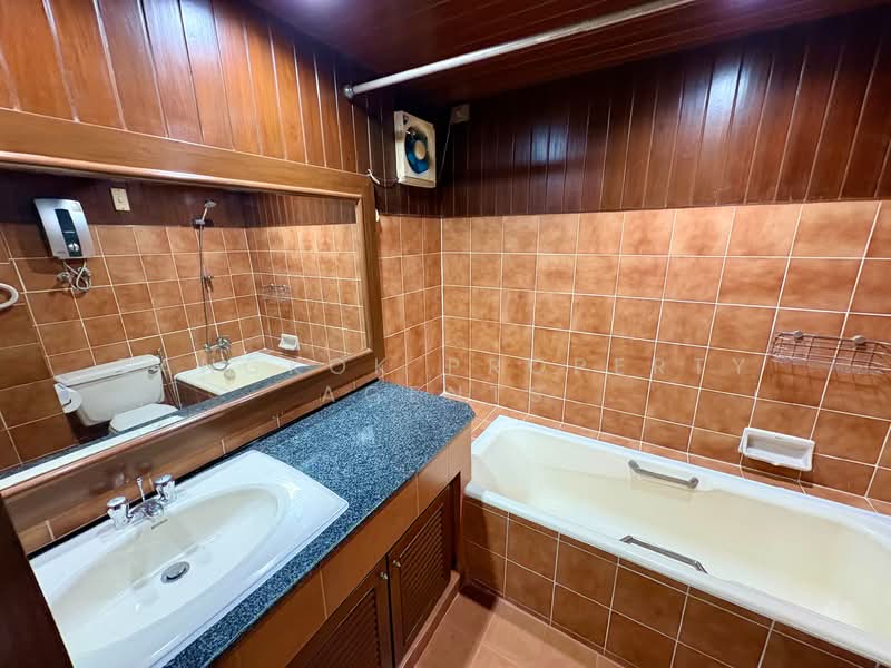 Tai Ping Towers, Bangkok, 582 Soi Sukhumvit 63, Khlong Tan Nua, Watthana, Bangkok, 2 Bedrooms, 116 sqm, Condo For Rent, by BANGKOK PROPERTY AGENTS, 500203717 - DDproperty.com