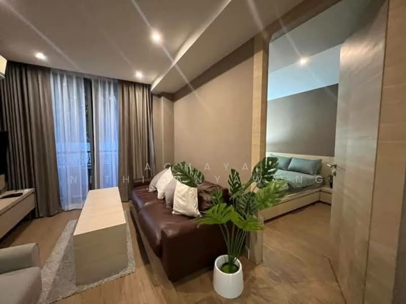 Klass Silom, Bangkok, 52 Silom Road, Silom, Bang Rak, Bangkok, 1 Bedroom, 38 sqm, Condo For Rent, by Achaya Nithipanyawong, 500203727 - DDproperty.com