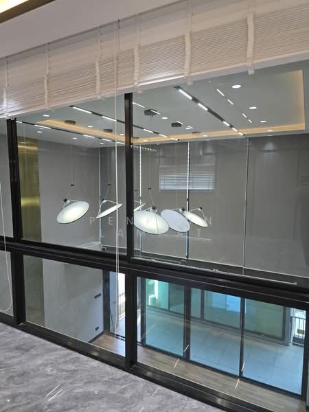 The Pantas Rachada - Rama 9, Bangkok, Soi Saha Kan Pramun, Pracha Uthit Road, Wang Thonglang, Wang Thonglang, Bangkok, 3 Bedrooms, 510 sqm, Single Detached House For Rent, by Penphun Lampat, 500203732 - DDproperty.com