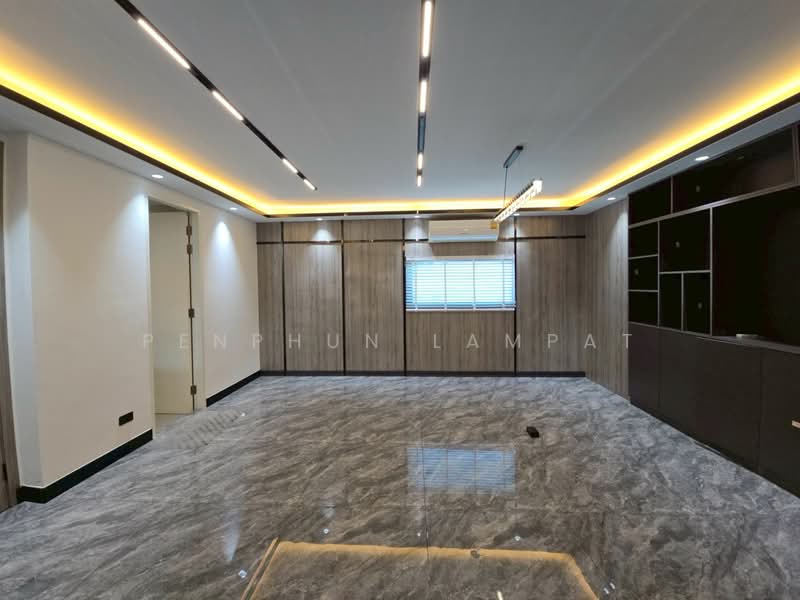 For Rent - The Pantas Rachada - Rama 9, Bangkok