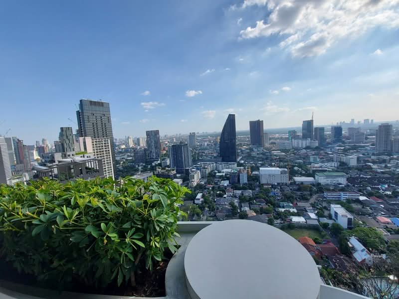 BEATNIQ Sukhumvit 32, Bangkok, Soi Sukhumvit 32, Sukhumvit Road, Khong Tan, Khlong Toei, Bangkok, 2 Bedrooms, 80 sqm, Condo For Rent, by Eric Fu, 500203742 - DDproperty.com