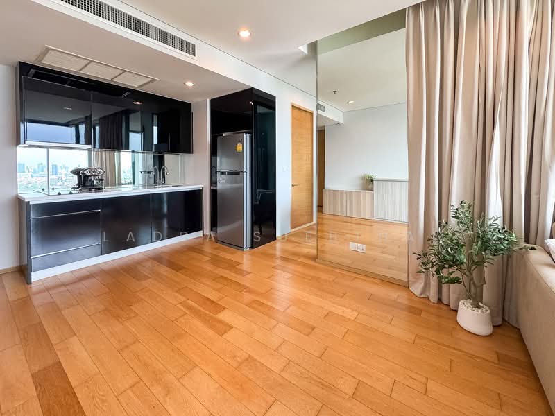 The Breeze Narathiwas, Bangkok, 198 Narathiwat Ratchanakarin Road, Chong Nonsi, Yan Nawa, Bangkok, 2 Bedrooms, 71 sqm, Condo For Sale, by Ladda Suebthai, 500203747 - DDproperty.com