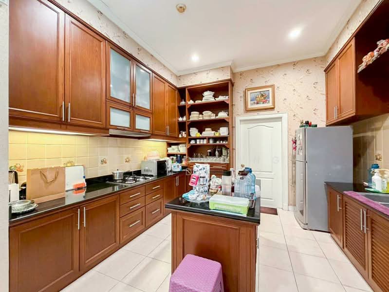 บ้านโกลเด้นเฮอริเทจ, Bangkok, Bang Ra Mat, Taling Chan, Bangkok, 4 Bedrooms, 400 sqm, Single Detached House For Sale, by ERA Holding (Thailand) Co., Ltd., 500203749 - DDproperty.com