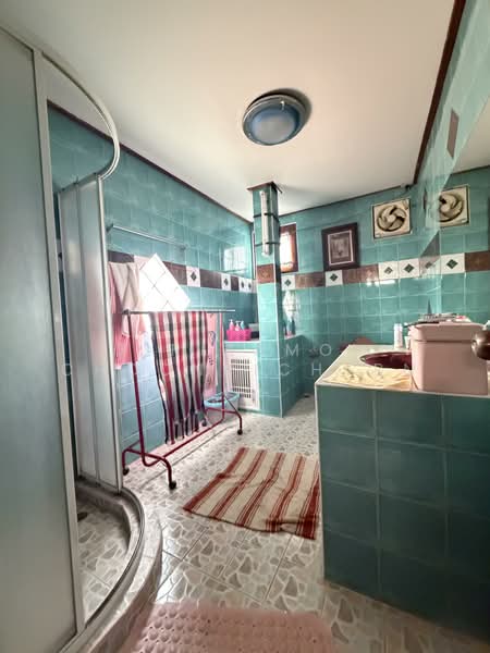 Single House Sukhumvit 101/1, Bangkok, ถนน สุขุมวิท 101/1, Bang Chak, Phra Khanong, Bangkok, 2 Bedrooms, 300 sqm, Single Detached House For Sale, by Sirikamol Choonpicharn, 500203770 - DDproperty.com