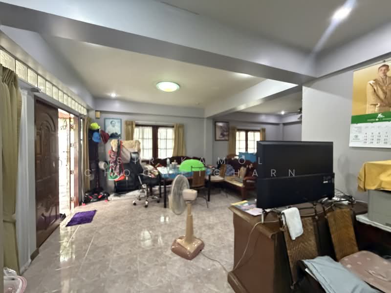 Single House Sukhumvit 101/1, Bangkok, ถนน สุขุมวิท 101/1, Bang Chak, Phra Khanong, Bangkok, 2 Bedrooms, 300 sqm, Single Detached House For Sale, by Sirikamol Choonpicharn, 500203770 - DDproperty.com