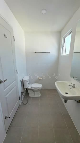 Centro Rama 9-Motorway, Bangkok, Rural Development 3 Road, Khlong Song Ton Nun, Lat Krabang, Bangkok, 4 Bedrooms, 164 sqm, Single Detached House For Sale, by Saowaluk Anupong, 500203785 - DDproperty.com