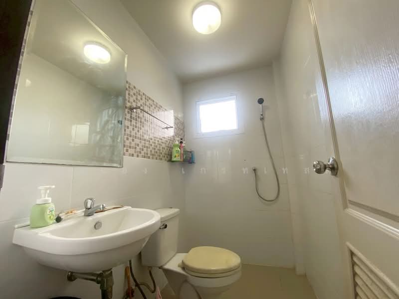 Supalai Bella Wongwaen – Lamlukka Klong 4, Pathum Thani, พระองค์เจ้าสายคลอง 4, Lat Sawai, Lam Luk Ka, Pathum Thani, 3 Bedrooms, 88 sqm, Townhouse For Sale, by คุณน้อง เกรทเทสต์, 500203788 - DDproperty.com