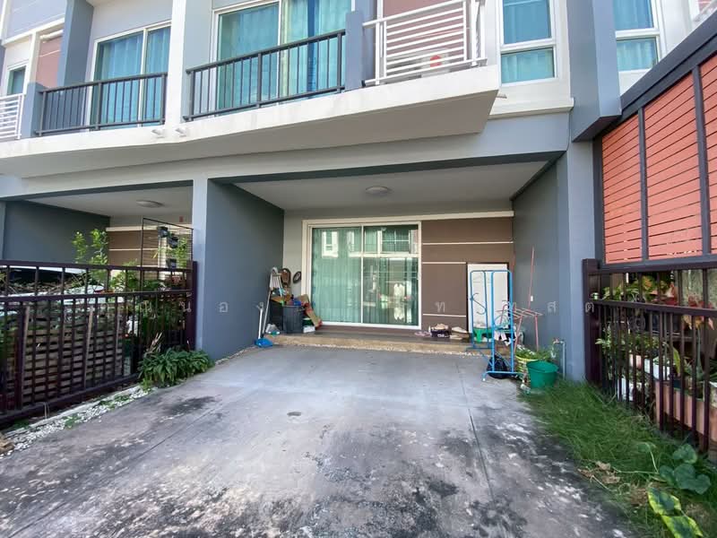 Supalai Bella Wongwaen – Lamlukka Klong 4, Pathum Thani, พระองค์เจ้าสายคลอง 4, Lat Sawai, Lam Luk Ka, Pathum Thani, 3 Bedrooms, 88 sqm, Townhouse For Sale, by คุณน้อง เกรทเทสต์, 500203788 - DDproperty.com