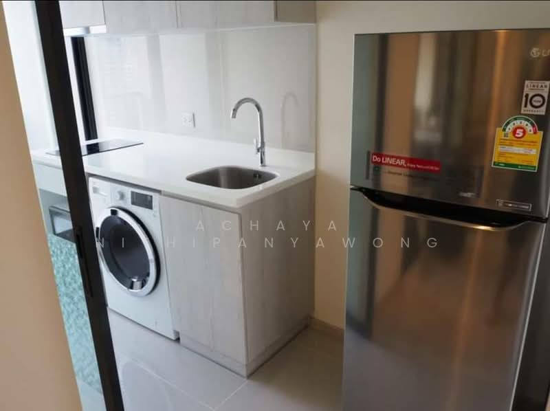 Life Asoke, Bangkok, Asoke-Dindang Road, Bang Kapi, Huai Khwang, Bangkok, 1 Bedroom, 30 sqm, Condo For Rent, by Achaya Nithipanyawong, 500203805 - DDproperty.com
