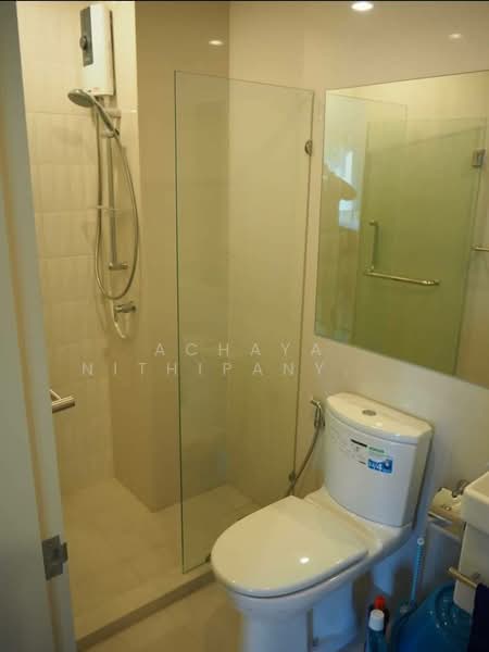 Life Asoke, Bangkok, Asoke-Dindang Road, Bang Kapi, Huai Khwang, Bangkok, 1 Bedroom, 30 sqm, Condo For Rent, by Achaya Nithipanyawong, 500203805 - DDproperty.com