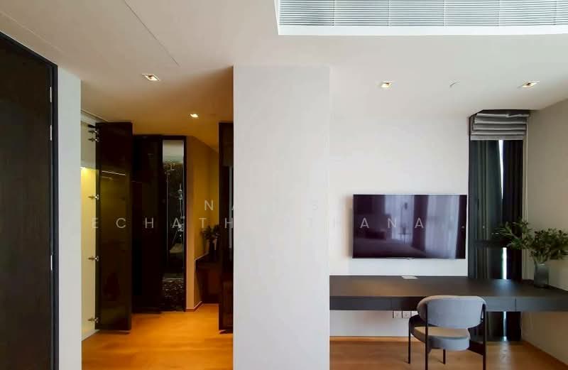 BEATNIQ Sukhumvit 32, Bangkok, Soi Sukhumvit 32, Sukhumvit Road, Khong Tan, Khlong Toei, Bangkok, 2 Bedrooms, 103 sqm, Condo For Rent, by Natasa Techathonthanakhun, 500203818 - DDproperty.com