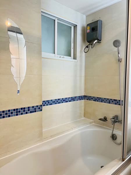 Life @ Sathorn 10, Bangkok, 48 Soi Sathorn 10, Sathorn Road, Silom, Bang Rak, Bangkok, 1 Bedroom, 48 sqm, Condo For Rent, by Achaya Nithipanyawong, 500203825 - DDproperty.com