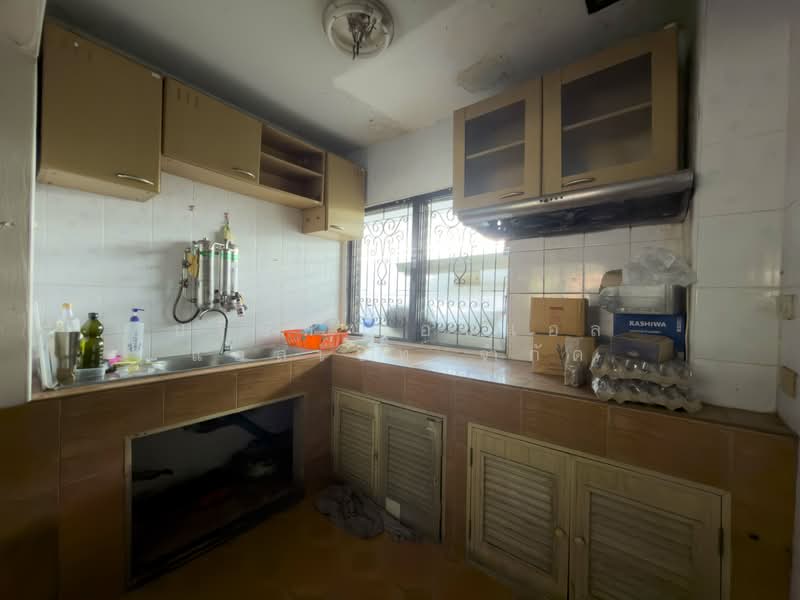 บ้านเดี่ยว 2 ชั้น หมู่บ้าน บางหลวง ปทุมธานี, Pathum Thani, Ban Zhang, Muang Pathum Thani, Pathum Thani, 3 Bedrooms, 150 sqm, Single Detached House For Sale, by บริษัท เอชแอล แอสเซท จำกัด, 500203854 - DDproperty.com