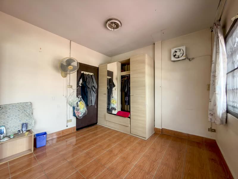 บ้านเดี่ยว 2 ชั้น หมู่บ้าน บางหลวง ปทุมธานี, Pathum Thani, Ban Zhang, Muang Pathum Thani, Pathum Thani, 3 Bedrooms, 150 sqm, Single Detached House For Sale, by บริษัท เอชแอล แอสเซท จำกัด, 500203854 - DDproperty.com