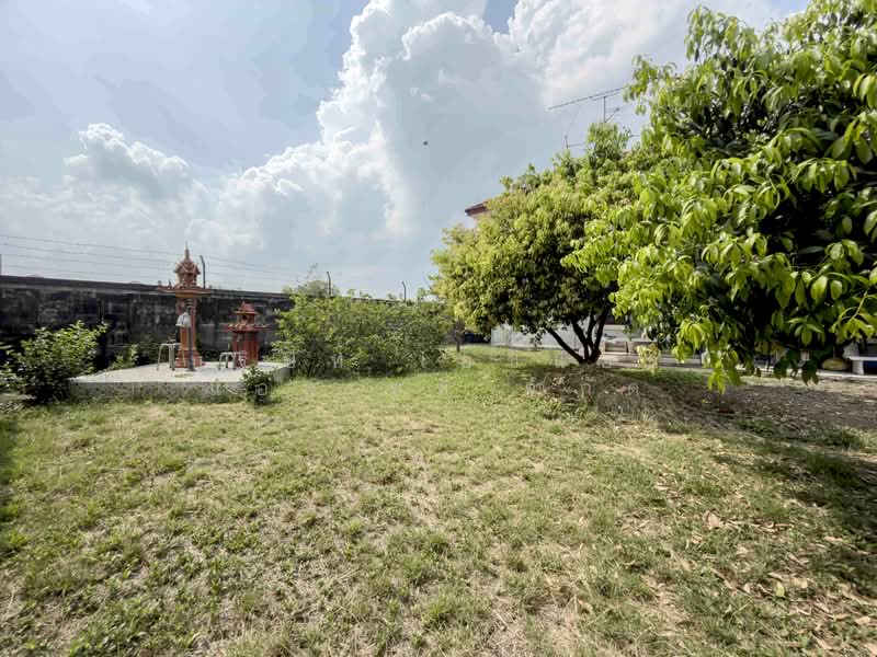 บ้านเดี่ยว 2 ชั้น หมู่บ้าน บางหลวง ปทุมธานี, Pathum Thani, Ban Zhang, Muang Pathum Thani, Pathum Thani, 3 Bedrooms, 150 sqm, Single Detached House For Sale, by บริษัท เอชแอล แอสเซท จำกัด, 500203854 - DDproperty.com