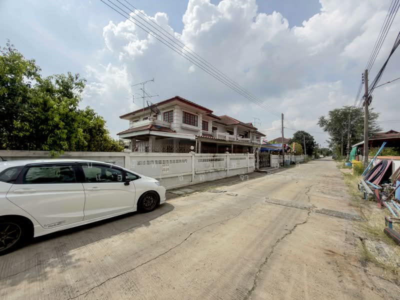 บ้านเดี่ยว 2 ชั้น หมู่บ้าน บางหลวง ปทุมธานี, Pathum Thani, Ban Zhang, Muang Pathum Thani, Pathum Thani, 3 Bedrooms, 150 sqm, Single Detached House For Sale, by บริษัท เอชแอล แอสเซท จำกัด, 500203854 - DDproperty.com