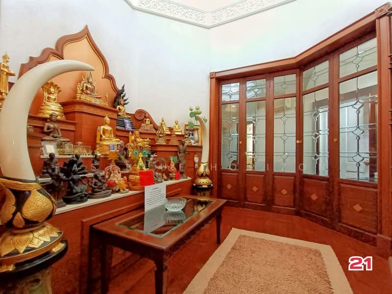 Narasiri Sathorn-Wongwaen, Bangkok, Soi Narasiri Sathorn - Wongwaen, Lak Song, Bang Khae, Bangkok, 4 Bedrooms, 420 sqm, Single Detached House For Sale, by Eastblue Horizon, 500203866 - DDproperty.com