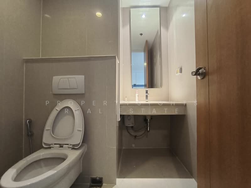 For Rent - The Royal Maneeya, Bangkok