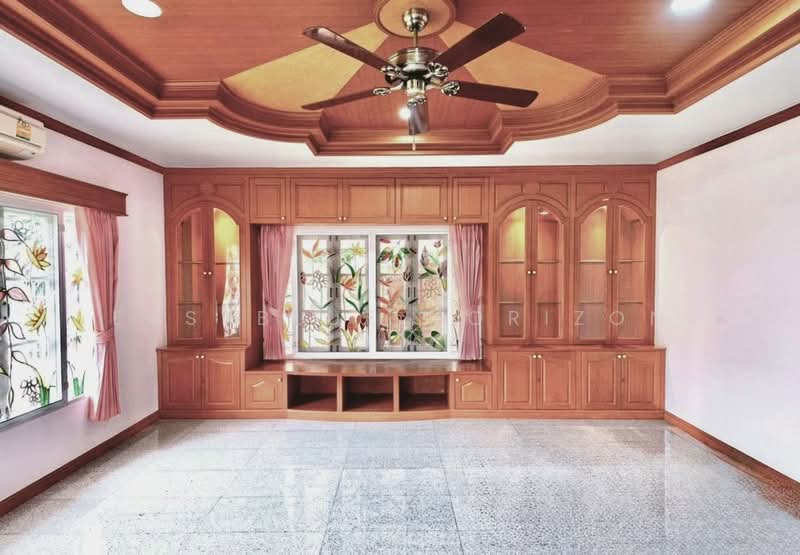 Manthana Phraya Suren, Bangkok, Phraya Suren 26 Alley, Bang Chun, Khlong Sam Wa, Bangkok, 4 Bedrooms, 1,000 sqm, Single Detached House For Sale, by Eastblue Horizon, 500203883 - DDproperty.com