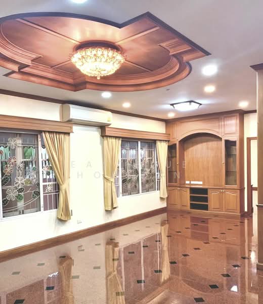 Manthana Phraya Suren, Bangkok, Phraya Suren 26 Alley, Bang Chun, Khlong Sam Wa, Bangkok, 4 Bedrooms, 1,000 sqm, Single Detached House For Sale, by Eastblue Horizon, 500203883 - DDproperty.com