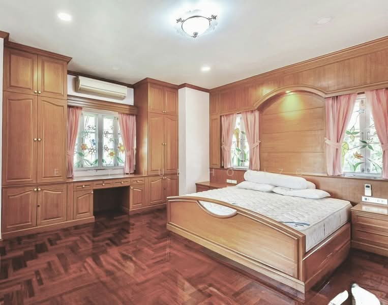 Manthana Phraya Suren, Bangkok, Phraya Suren 26 Alley, Bang Chun, Khlong Sam Wa, Bangkok, 4 Bedrooms, 1,000 sqm, Single Detached House For Sale, by Eastblue Horizon, 500203883 - DDproperty.com