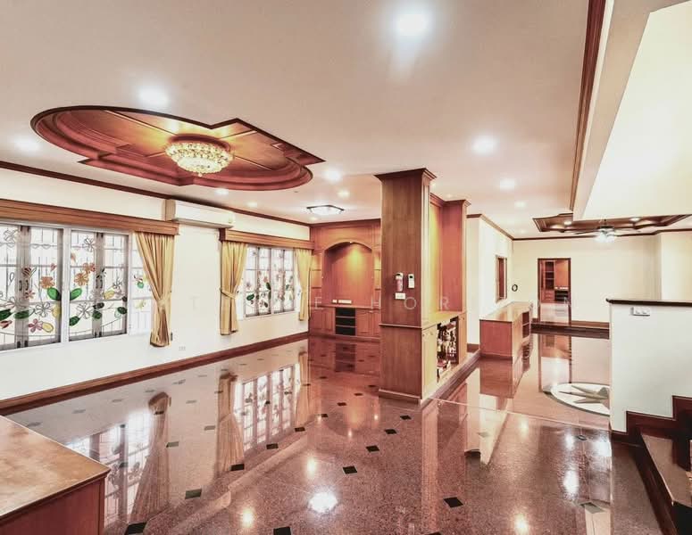 Manthana Phraya Suren, Bangkok, Phraya Suren 26 Alley, Bang Chun, Khlong Sam Wa, Bangkok, 4 Bedrooms, 1,000 sqm, Single Detached House For Sale, by Eastblue Horizon, 500203883 - DDproperty.com