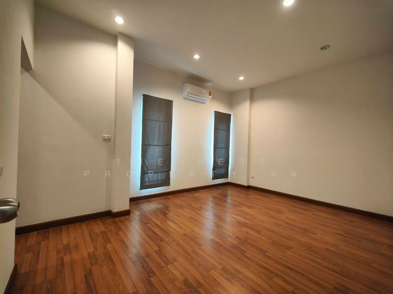 มัณฑิตา ดีไลท์ นครปฐม, Nakhon Pathom, Sanam Chan, Muang Nakhon Pathom, Nakhon Pathom, 3 Bedrooms, 136 sqm, Semi-Detached House (Twin House) For Sale, by The Best Property มล, 500203918 - DDproperty.com