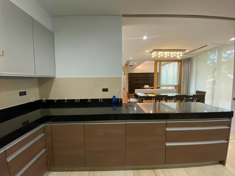 Domus 18, Bangkok, Soi Sukhumvit 18, Khlong Toei, Khlong Toei, Bangkok, 3 Bedrooms, 250 sqm, Condo For Rent, by caveman property, 500203958 - DDproperty.com