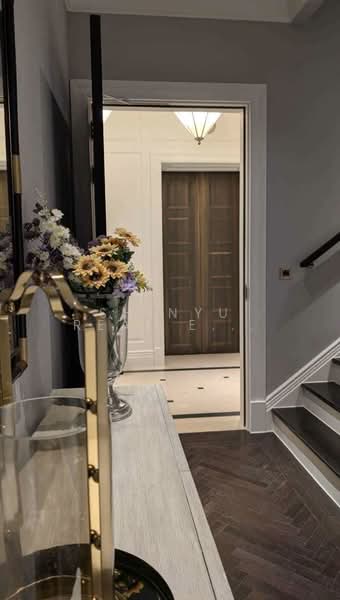 98 Wireless, Bangkok, 98 Wireless Road, Lumphini, Pathum Wan, Bangkok, 3 Bedrooms, 245 sqm, Condo For Rent, by Shinyu Real Estate, 500203975 - DDproperty.com