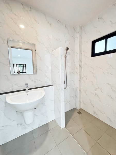 บ้านบุรีรมย์ วงแหวนฯ - ปิ่นเกล้า, Nonthaburi, Plai Bang, Bang Kruai, Nonthaburi, 3 Bedrooms, 136 sqm, Semi-Detached House (Twin House) For Sale, by NR AGENT, 500204076 - DDproperty.com