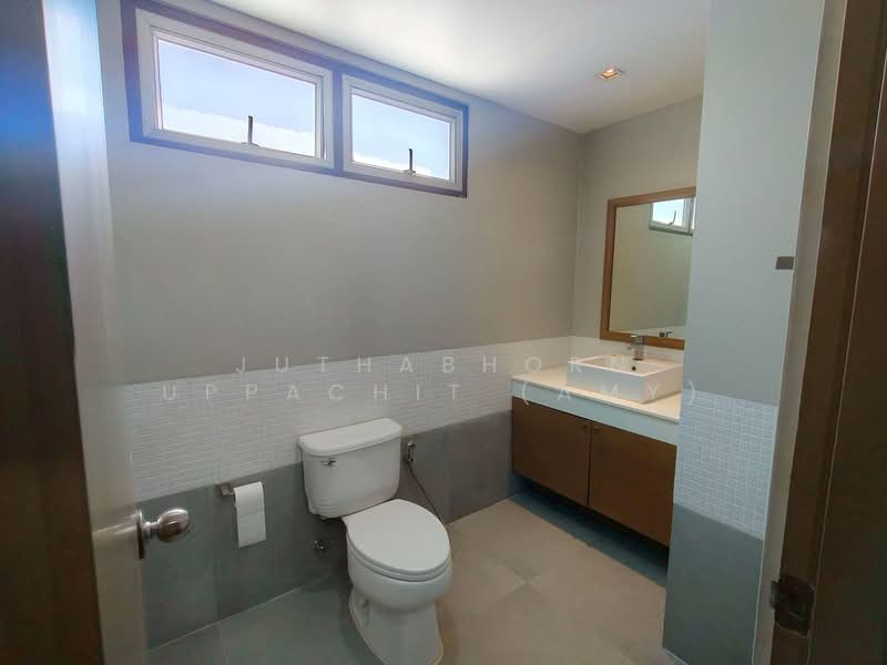 The Roof Garden Onnut, Bangkok, 697 Soi Sukhumvit 50, Phra Kanong, Khlong Toei, Bangkok, 2 Bedrooms, 122 sqm, Condo For Rent, by Juthabhorn Uppachit (Amy), 500204120 - DDproperty.com