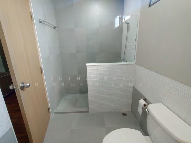 The Roof Garden Onnut, Bangkok, 697 Soi Sukhumvit 50, Phra Kanong, Khlong Toei, Bangkok, 2 Bedrooms, 122 sqm, Condo For Rent, by Juthabhorn Uppachit (Amy), 500204120 - DDproperty.com