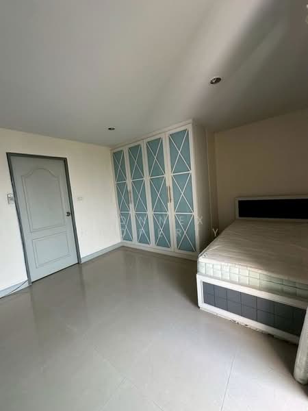 Regent Home 6/2 Prachacheun : รีเจ้นท์ โฮม 6/2 ประชาชื่น, กรุงเทพ, ซอยพงษ์เพชรนิเวศน์, จตุจักร, จตุจักร, กรุงเทพ, 66 ตร.ม., คอนโด ขาย, โดย Connex Property, 500204147 - DDproperty.com