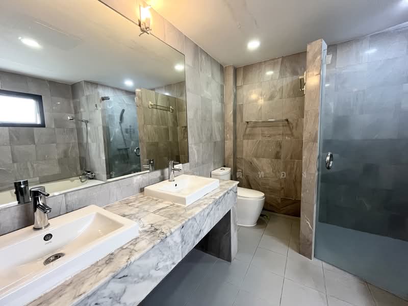 The Noble Ekkamai 22, Bangkok, ปรีดีพนมยงค์ 42, Khlong Tan Nua, Watthana, Bangkok, 4 Bedrooms, 600 sqm, Single Detached House For Rent, by อรนุช ชาติทอง, 500204150 - DDproperty.com