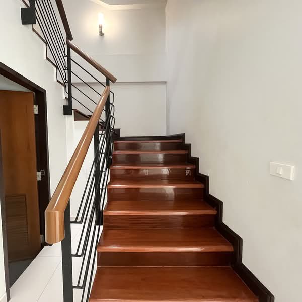 The Noble Ekkamai 22, Bangkok, ปรีดีพนมยงค์ 42, Khlong Tan Nua, Watthana, Bangkok, 4 Bedrooms, 600 sqm, Single Detached House For Rent, by อรนุช ชาติทอง, 500204150 - DDproperty.com