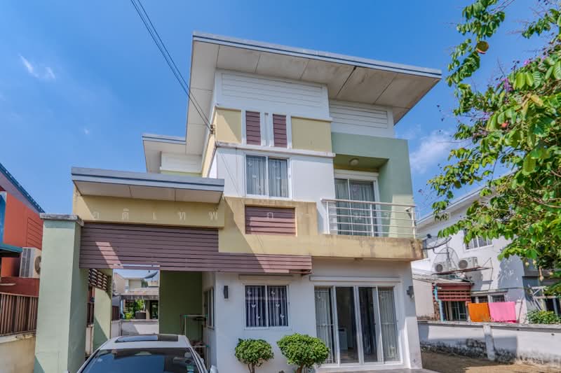 Flora Ville Park City Suwinthawong, Bangkok, Suwinthawong Road, Lam Phak Chi, Nong Chok, Bangkok, 3 Bedrooms, 175 sqm, Single Detached House For Sale, by อดิเทพ ภระมรทัต, 500204174 - DDproperty.com