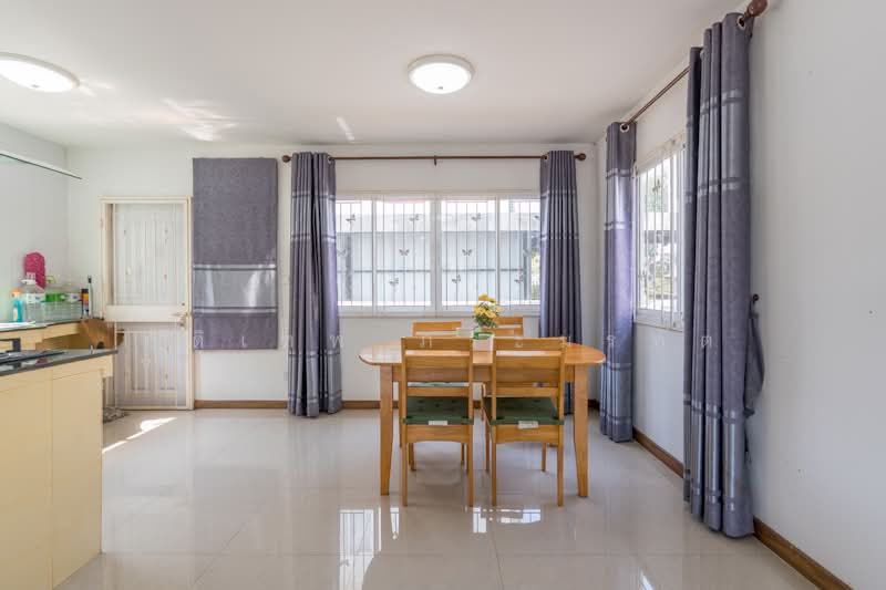 Flora Ville Park City Suwinthawong, Bangkok, Suwinthawong Road, Lam Phak Chi, Nong Chok, Bangkok, 3 Bedrooms, 175 sqm, Single Detached House For Sale, by อดิเทพ ภระมรทัต, 500204174 - DDproperty.com