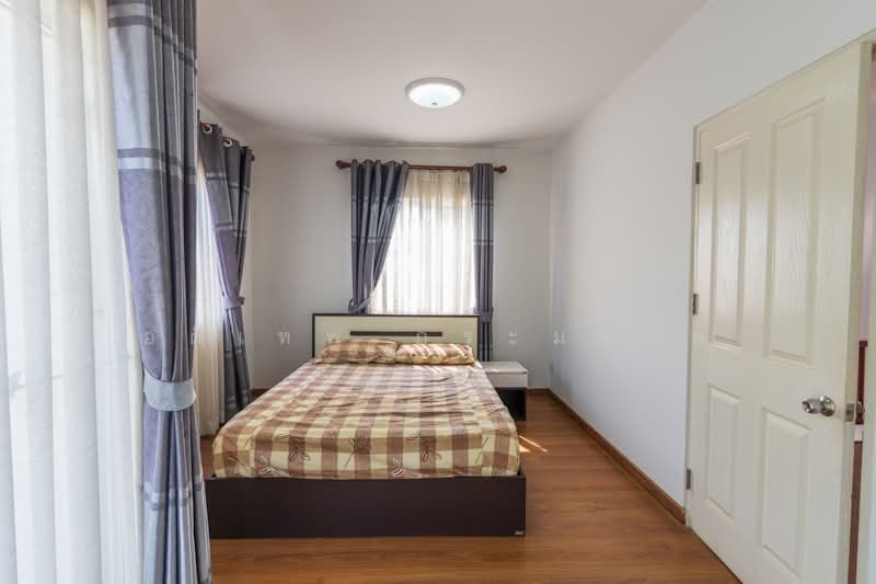 Flora Ville Park City Suwinthawong, Bangkok, Suwinthawong Road, Lam Phak Chi, Nong Chok, Bangkok, 3 Bedrooms, 175 sqm, Single Detached House For Sale, by อดิเทพ ภระมรทัต, 500204174 - DDproperty.com