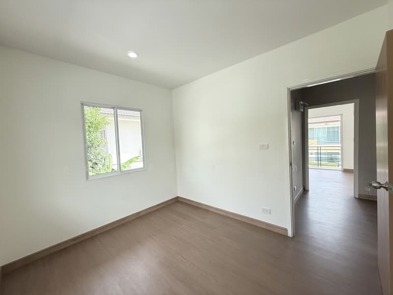 The Trust Ville Watcharapol-Hathairat, Pathum Thani, Hatairat Road, Bung Kham Proi, Lam Luk Ka, Pathum Thani, 4 Bedrooms, 10 sqm, Single Detached House For Sale, by คุณ ศศิวิภา พูลทา, 500204177 - DDproperty.com