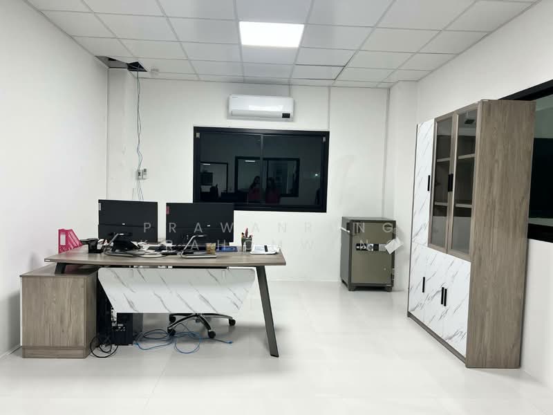 ขายที่ดินพร้อมสิ่งปลูกสร้าง ที่ดินขนาด7-3-40ไร่ ผังสีเหลือง, Rayong, Nikhom Pattana, Nikhom Pattana, Rayong, , 12,560 sqm, Warehouse/Factory For Sale, by PRAWANRUNG KRAHOMWONG, 500204182 - DDproperty.com