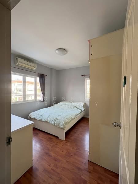 Krong Thong Villa Park Rama 9, Bangkok, Soi Krungthep Kreetha 7, Hua Mak, Bang Kapi, Bangkok, 3 Bedrooms, 260 sqm, Single Detached House For Sale, by Connex Property, 500204198 - DDproperty.com