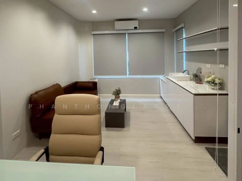 Home Office for Rent, Ladprao 71 - Pradit Manutham 9 Suitable for Dental Clinic Design, Bangkok, Lat Phrao, Lat Phrao, Bangkok, , 300 sqm, Office Space For Rent, by Tida phanthonglarptawee, 500204204 - DDproperty.com