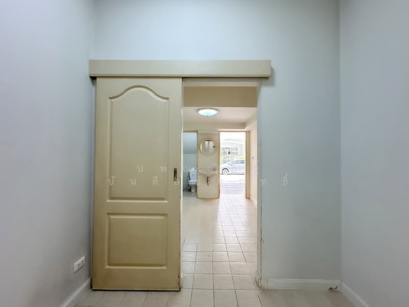 ยูโรโนวา, กรุงเทพ, ลาดกระบัง 24/1, ลาดกระบัง, ลาดกระบัง, กรุงเทพ, 261 ตร.ม., ทาวน์เฮ้าส์ ขาย, โดย ปพณณัฏฐ์ บันลือชัยฤทธิ์, 500204214 - DDproperty.com