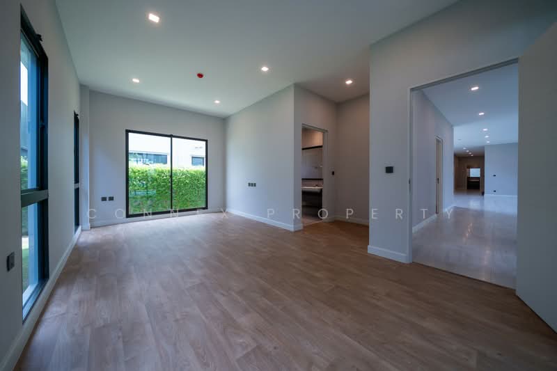 Grand Bangkok Boulevard Pinklao-Kanchana, Bangkok, Bang Ramat Rd, Bang Ra Mat, Taling Chan, Bangkok, 6 Bedrooms, 817 sqm, Single Detached House For Sale, by Connex Property, 500204230 - DDproperty.com