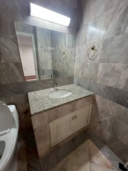 Baan Ploenchit, Bangkok, Soi Ruamrudee 2 Ploenchit Road, Lumphini, Pathum Wan, Bangkok, 1 Bedroom, 68 sqm, Condo For Sale, by Miss Nana, 500204231 - DDproperty.com